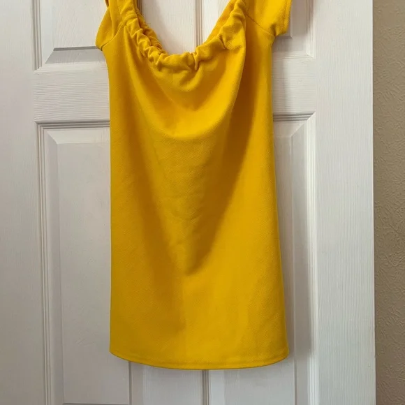 Boohoo Bright Yellow Top Dress off shoulder size 12 UK - Picture 6 of 6